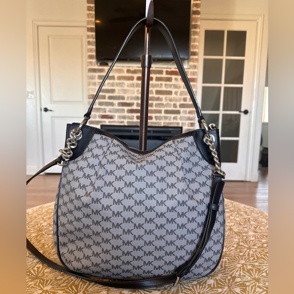 Michael Kors Black and Gray Hobo Bag - Picture 3 of 9